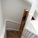 Spacious 3 Bed House In بيت للعطل *