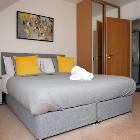 Дом отдыха Spacious 3 Bed House In Бристоль