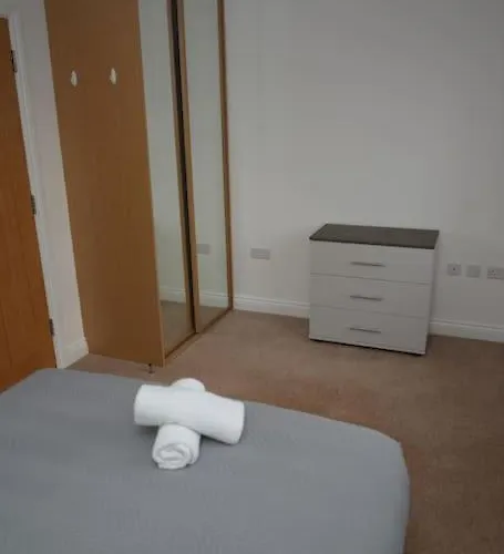 Feriehus Spacious 3 Bed House In