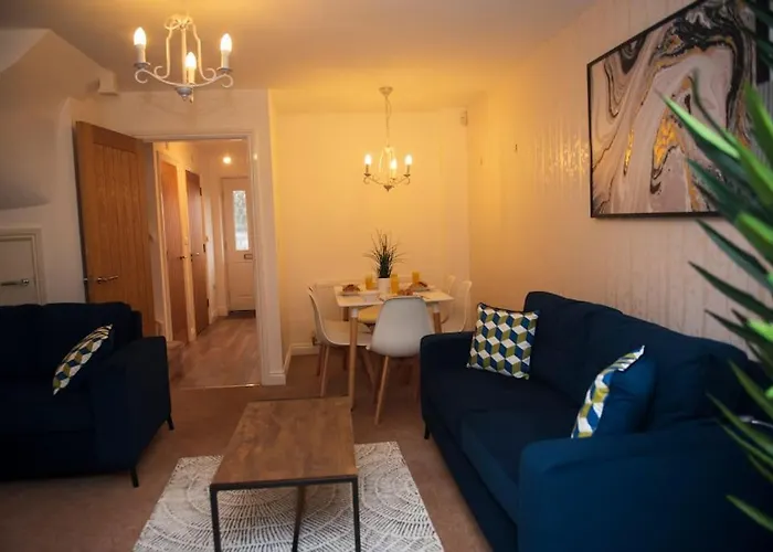 Nyaraló Spacious 3 Bed House In